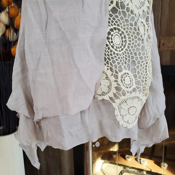 NWT Coco + Carmen Lace Handkerchief Hem Lagenlook Artsy Lightweight dress S/M - Picture 3 of 5